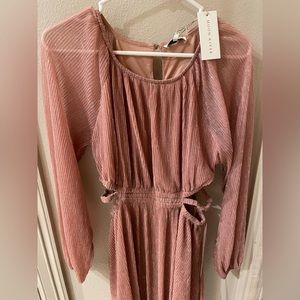 Gypsy At Heart Plisse Side Cutout Maxi Dress - Rose - Extra Small (Never worn!)
